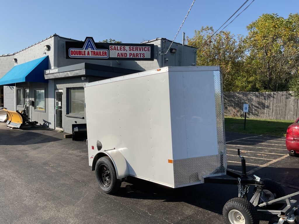 2025 AMERICAN HAULER ARROW DELUXE 5′ X 8′ WITH 5′ 6″ INTERIOR HEIGHT ENCLOSED CARGO TRAILER