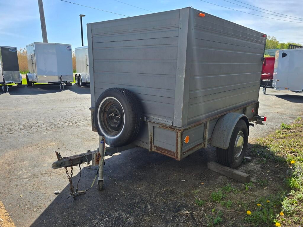 1995 5′ X 8′ HOMEMADE UTILITY TRAILER